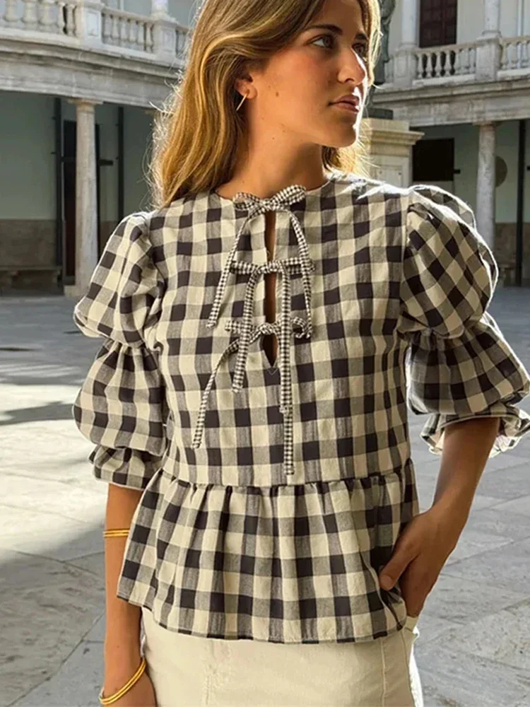 

Fashion Loose Plaid Bow Lace Up Women's Shirt Hollow Out Tops O-neck Puff Short Sleeve Female Blouses Spring Summer Casual
