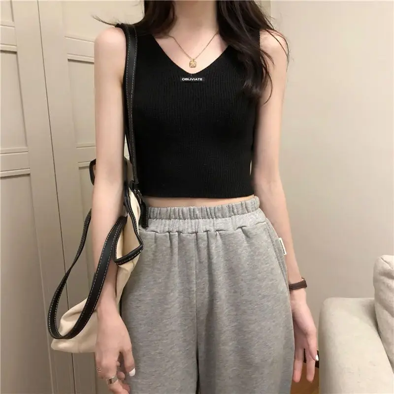 

Women Summer Tanks Camis Vest Fashion Casual Sleeveless Ladies Street Tanks Tops Tees Hotsweet B3404