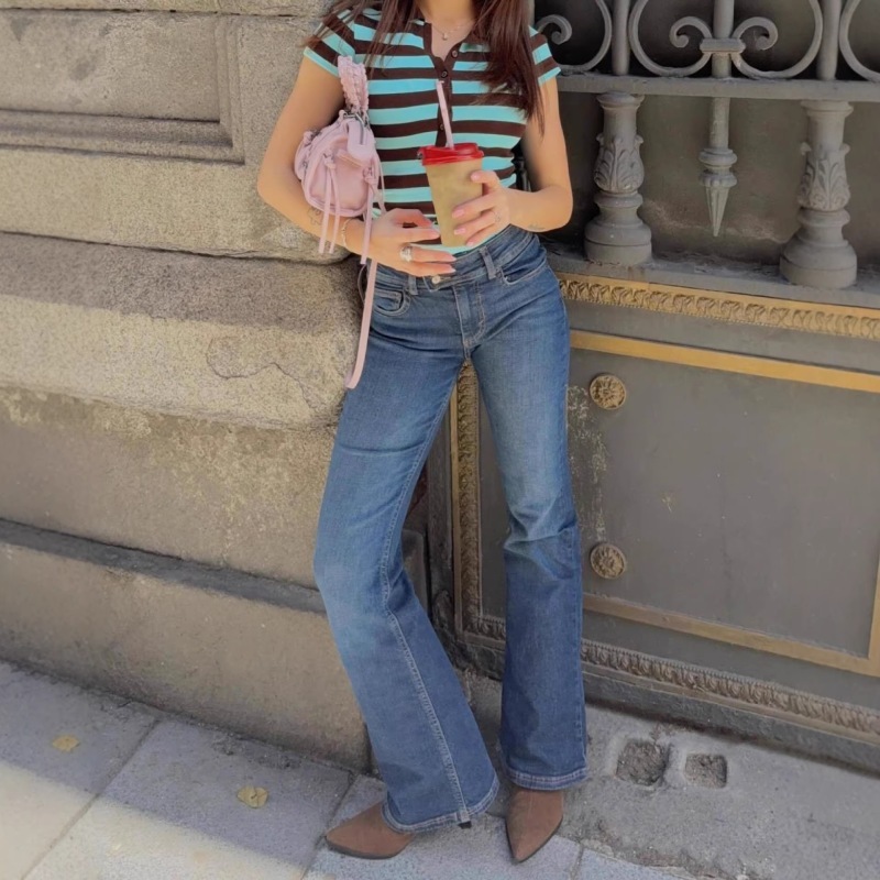 Ins Daily Streetwear Tee Women Summer Sexy Spicy Girl Striped V Neck Short Sleeve T Shirt Slim Casual Fashion Blouse