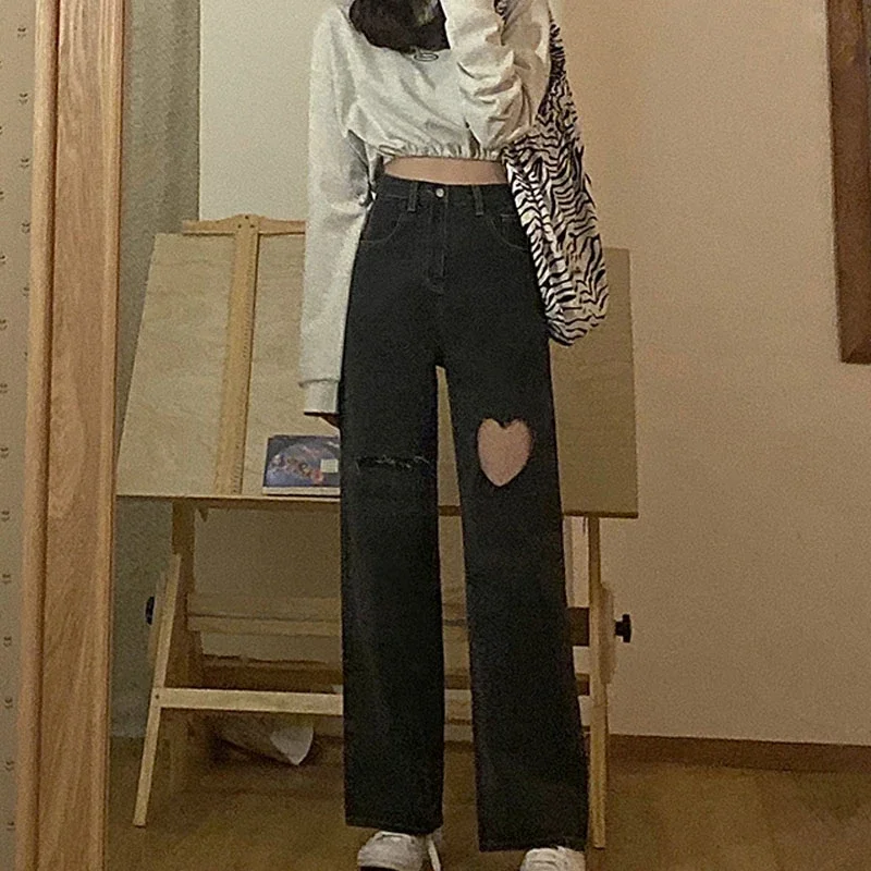 Harajuku 2023 Streetwear Heart Shaped Hole Jeans for Women High Waist Mom Jeans Vintage Black Denim Pant Full Length Indie Jeans