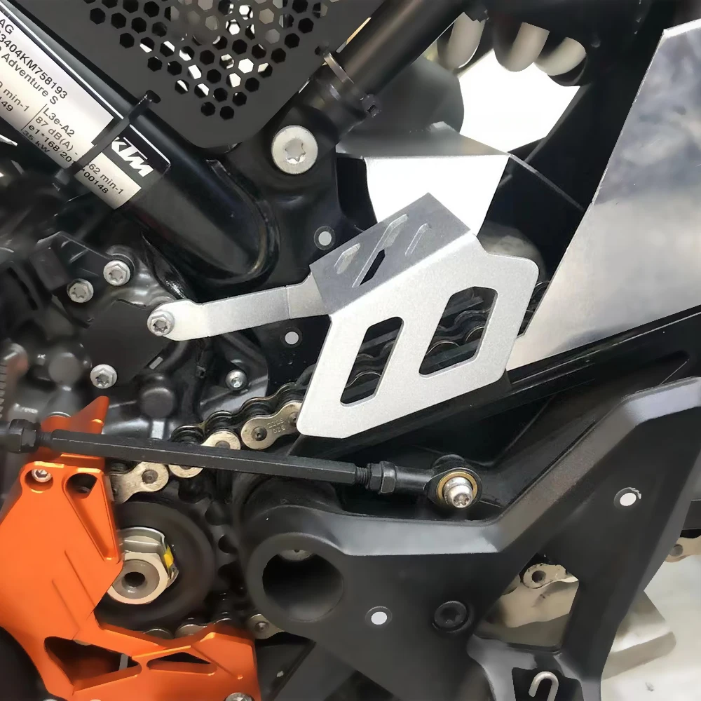 

For 790 Adventure S 790Adv R 2019 2020 2021 890 Adventure R 890ADV Chain Guard Cover Motorcycle Wheel Slide Sprocket Protection