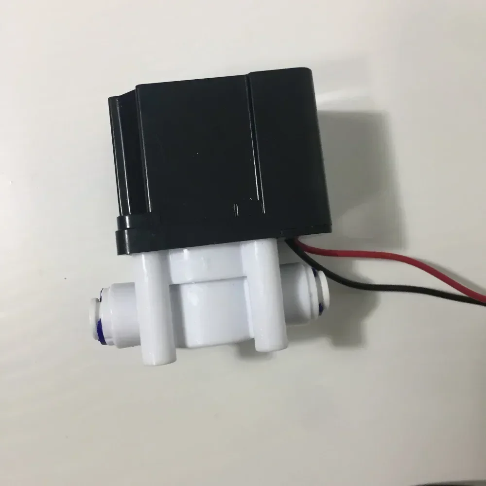 24VDC 1/4" NC Plastic Electric Water Solenoid Valve with 18s AUTO Flush Hose Connection for Quick Water Flow Control