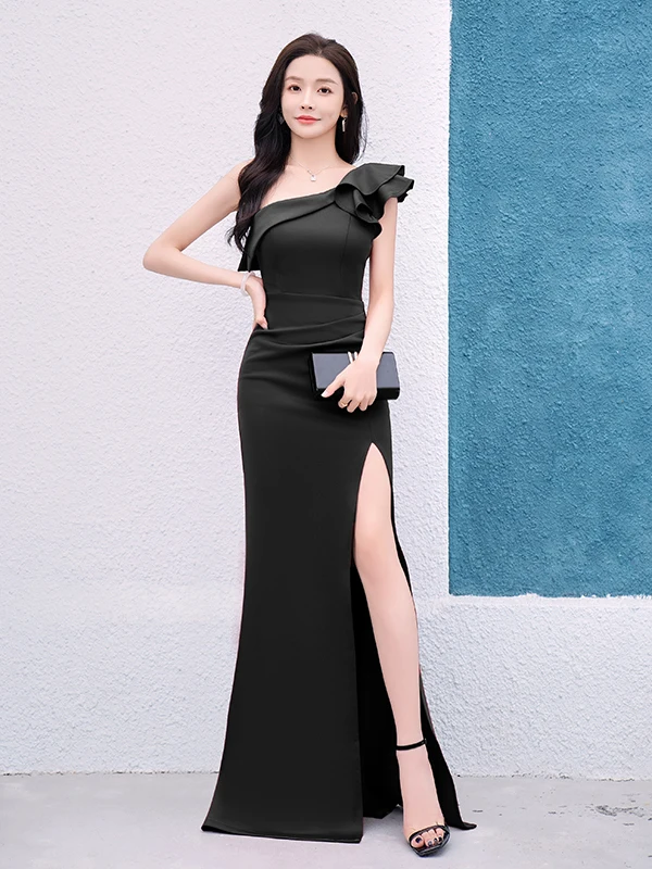 فستان سهرة ذيل السمكة أنيق