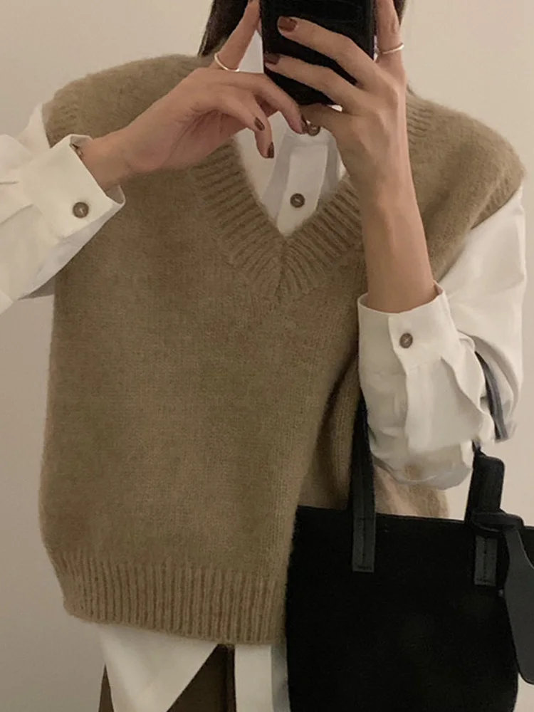 New Autumn and Winter Women's V-neck Solid Color Pullover Sweater Vest Sleeveless Casual Loose and Versatile Women's Knitted Top