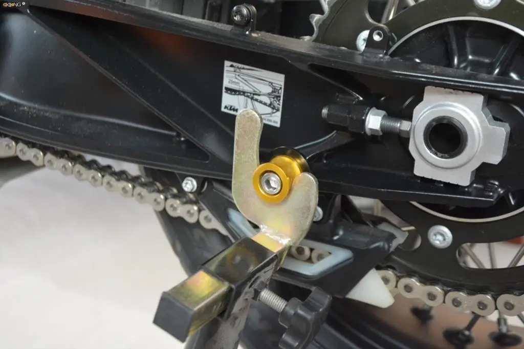  ĵ Swingarm Spools Ű GS500F  Ĺ ĵ  ̴ 2003 2004 2005 2006 2007 2008 2009