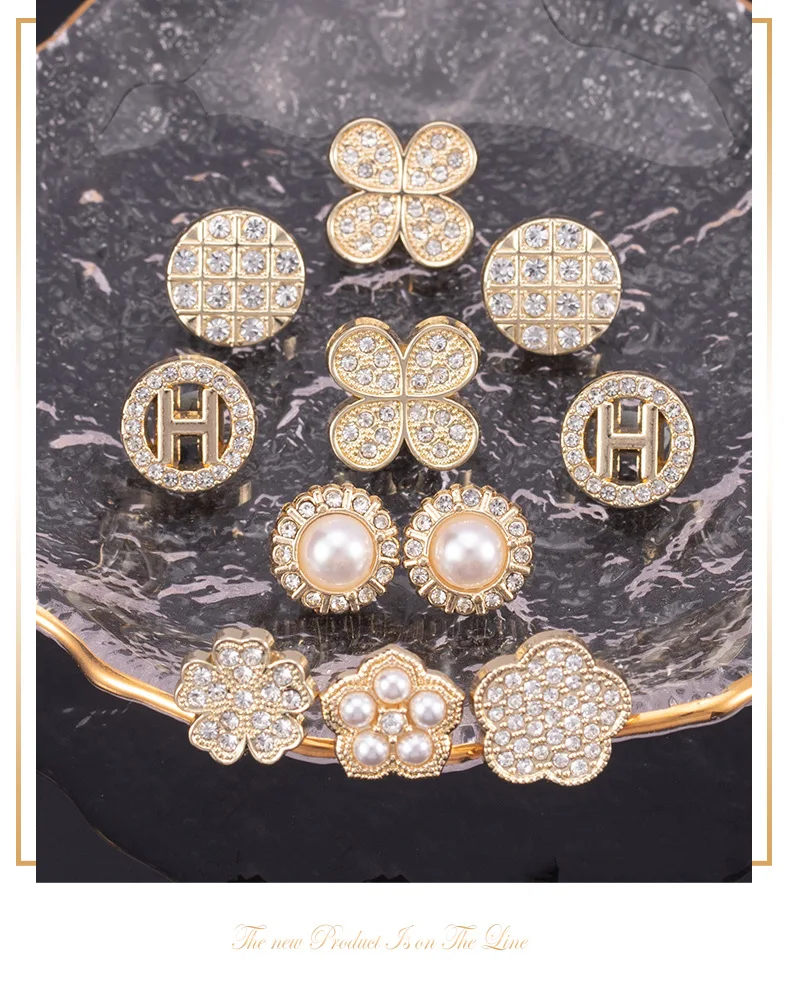 10pcs Diamond Studded Buttons 10-13mm Beautiful Gold Color