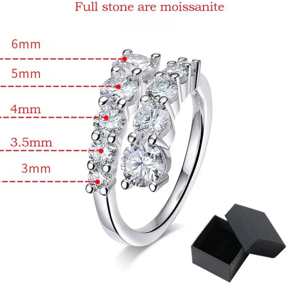 Twist Moissanite Band