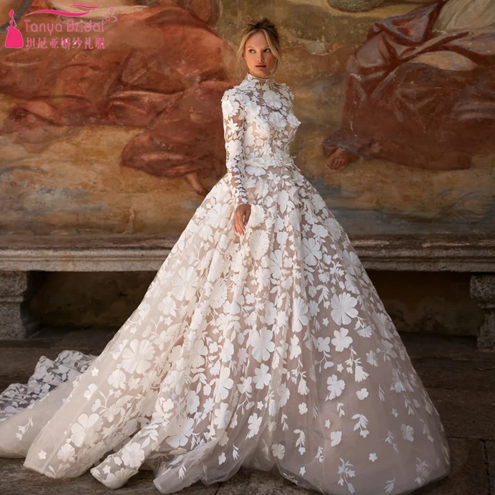 flower lace v-neck wedding dress with empire waist A-Line V-Neck Sleeveless Empire Lace Appliques Tulle Wedding Dress –  Movousdress main image 0