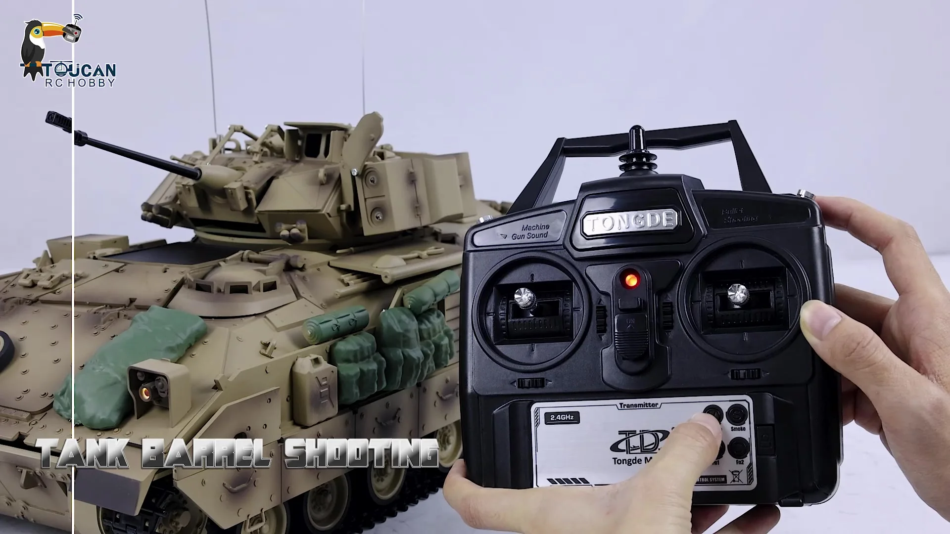 1/16 同徳 RC バトルタンク M2A2 ブラッドレー電動歩兵戦闘 360