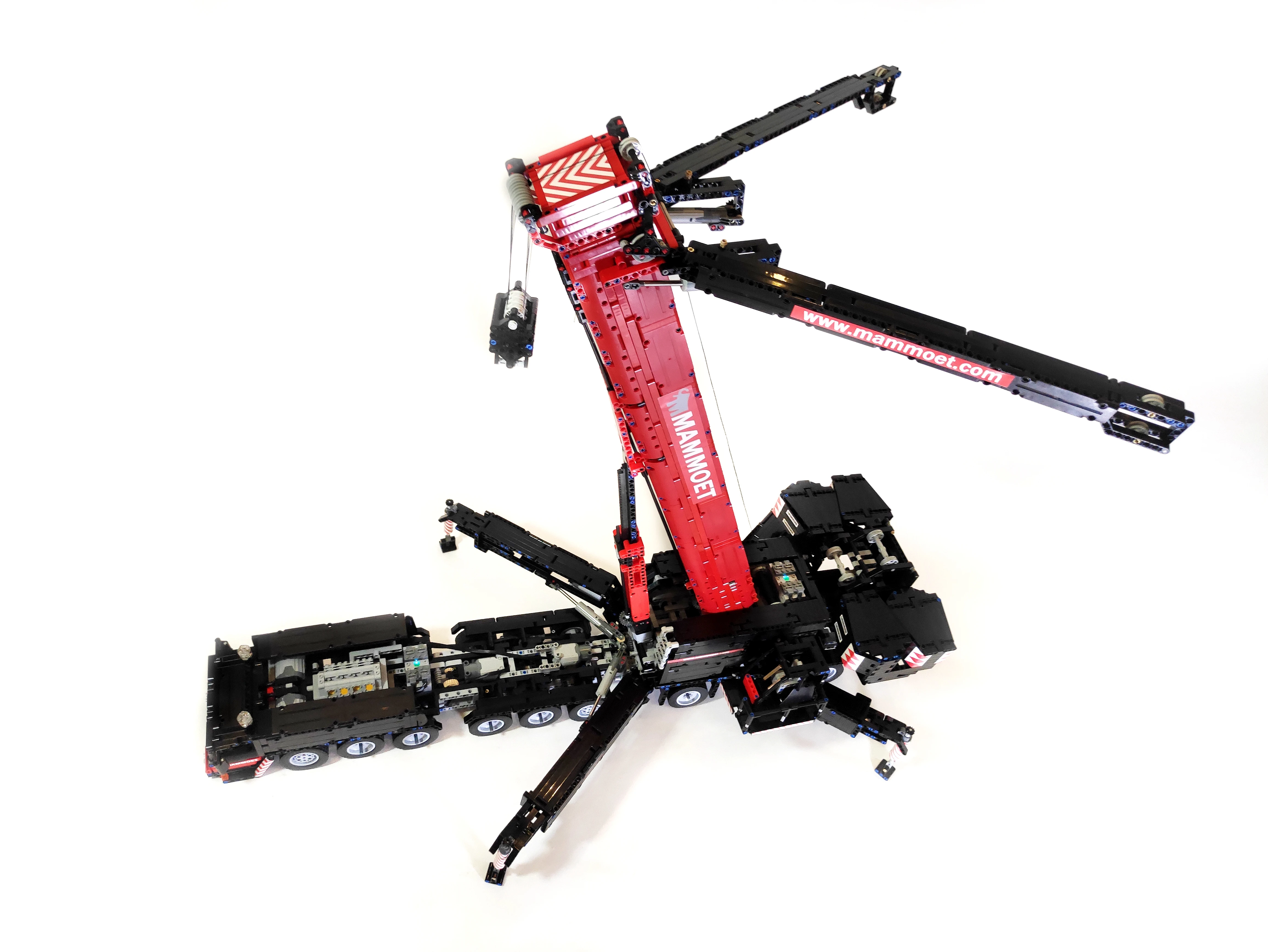 7769Pcs V2 1:20 2.4G 12-Motor 9-Bridge MOC LTM1750-9.1