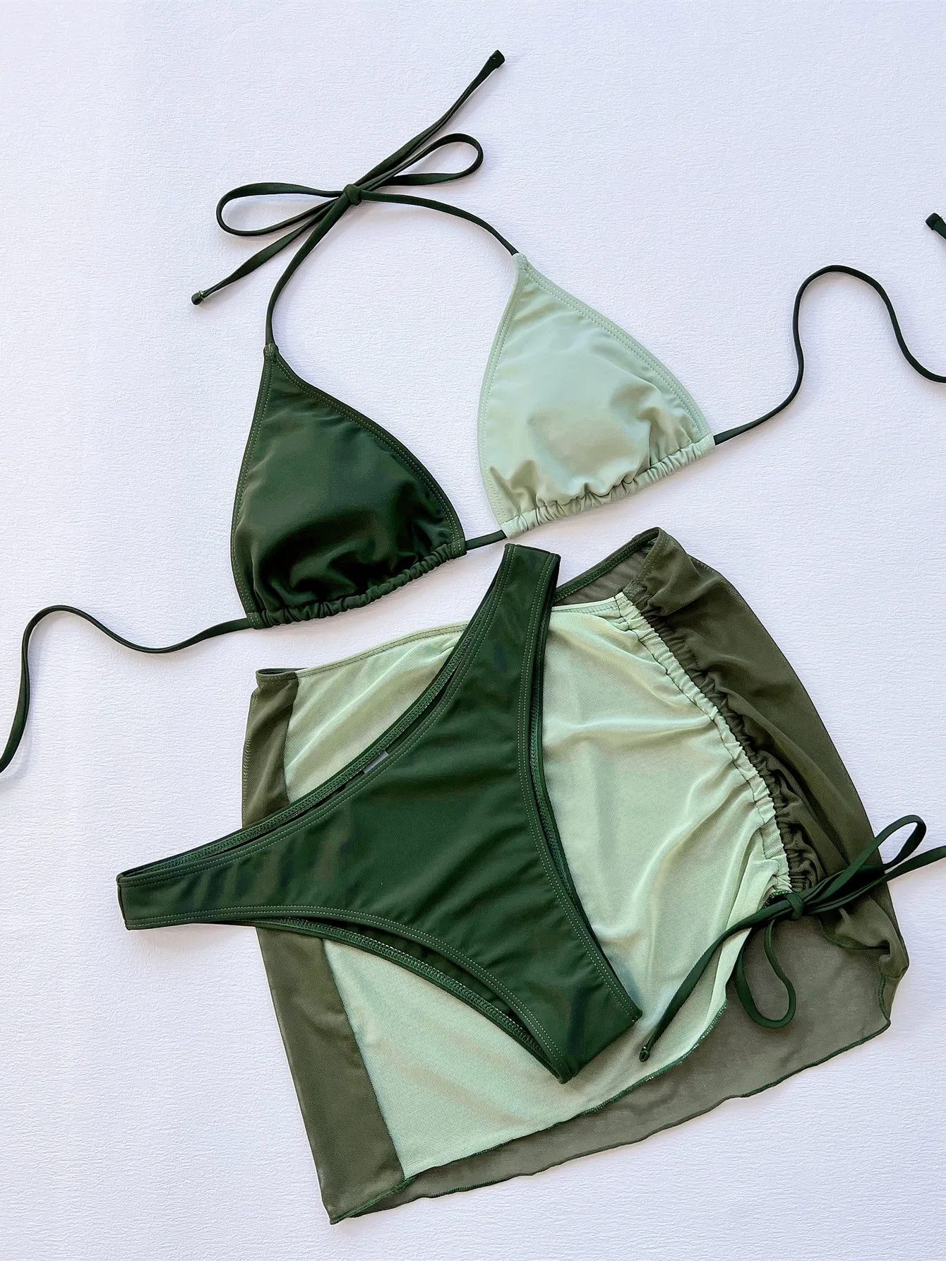 SKMY 2023 Summer Beach Wear Three Piece Bikini Set Contrast Color Green Sexy Swimwear Woman Bra And Panty Swim Suit Skirt Set