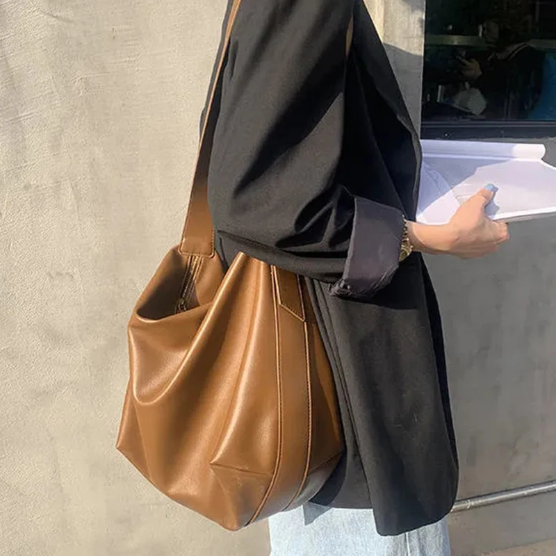 

Casual Women Shoulder Bags Soft PU Leather Female Large Capacity Messenger Bags Vintage Crossbody Handbags Shopper Tote Purse