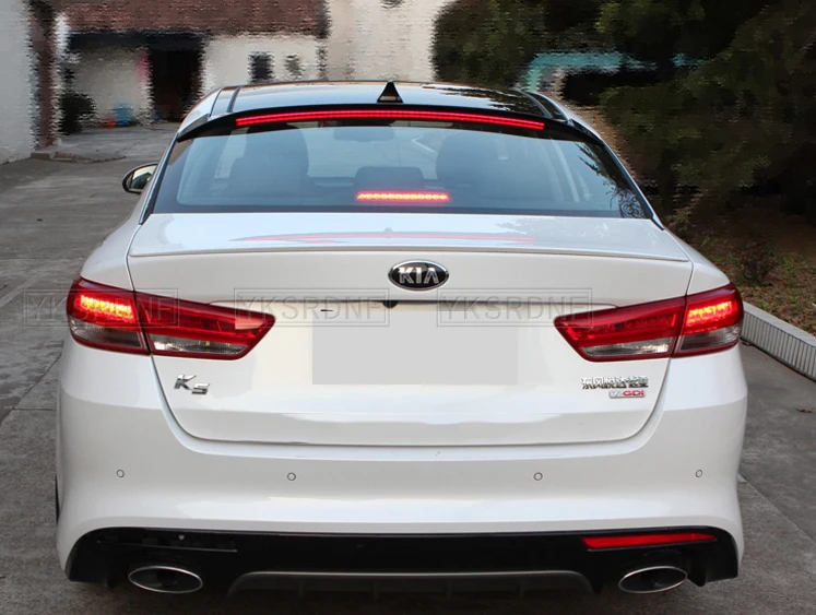 Per Kia K5 Optima 2011-2019 Spoiler nero con luce freno Spoiler sul tetto posteriore tronco Boot Wing Lip Roof Tail Spoiler Car Styling - immagine 2