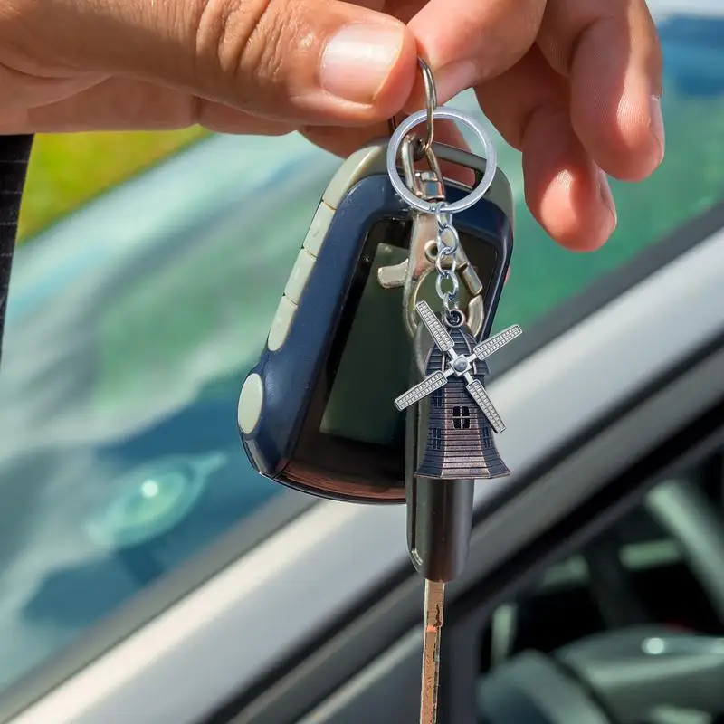 Windmill Keychain Retro Keyring Windmill Shape Key Chains Metal Key Rings Pendant for Car Fashion Ornament Jewelry Findings