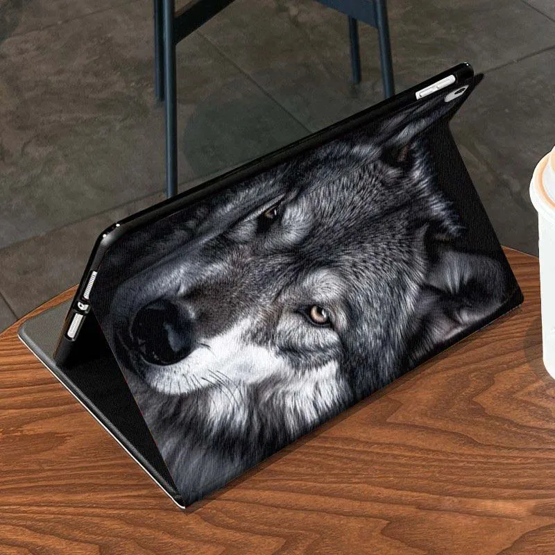 Art Wolf Dark Moon Lightning Tablet Case - Enhanced Design