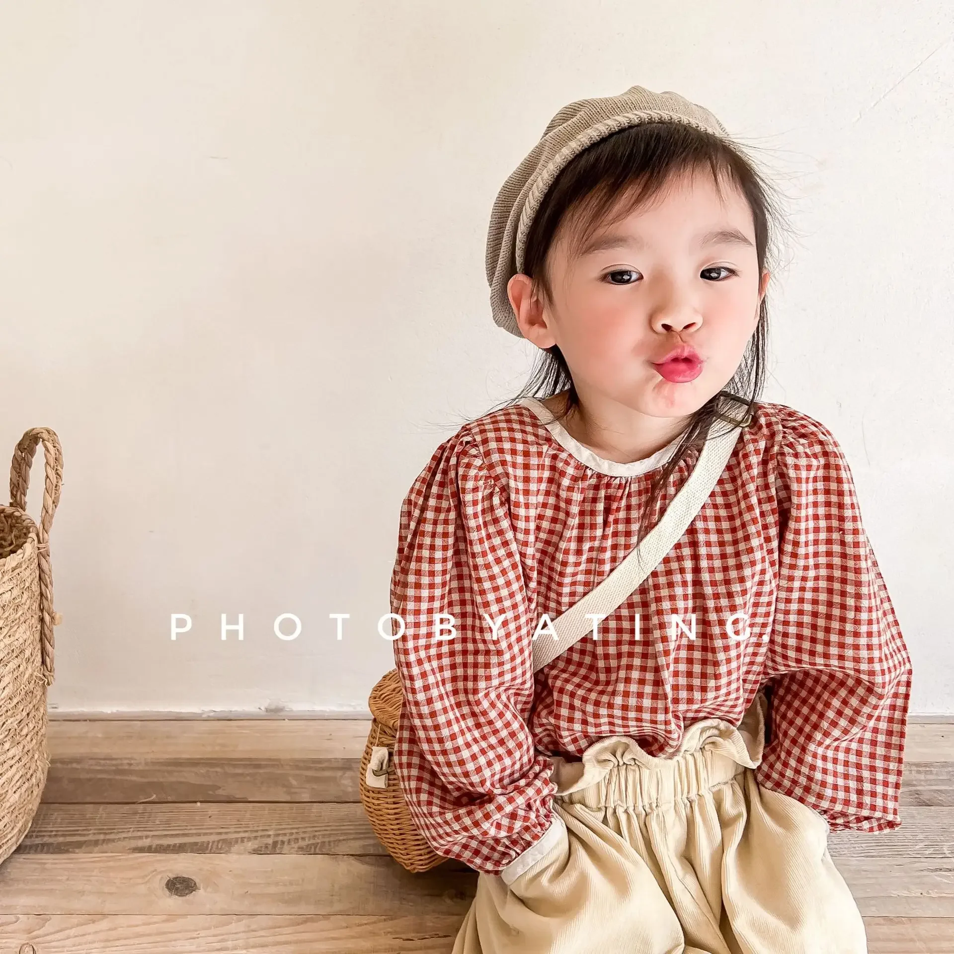 

Spring girl plaid cotton linen blouses long sleeve loose casual Tops clothes