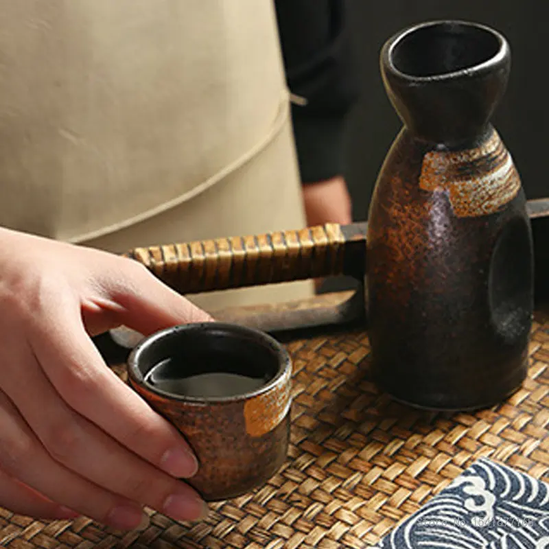 Retro Japanese Sake Set, Ceramic Flagon Liquor Cup, 1 Pot, 4 Cups, Home Bar, White Wine Pot, Creative Drinkware Gifts, 5Pcs