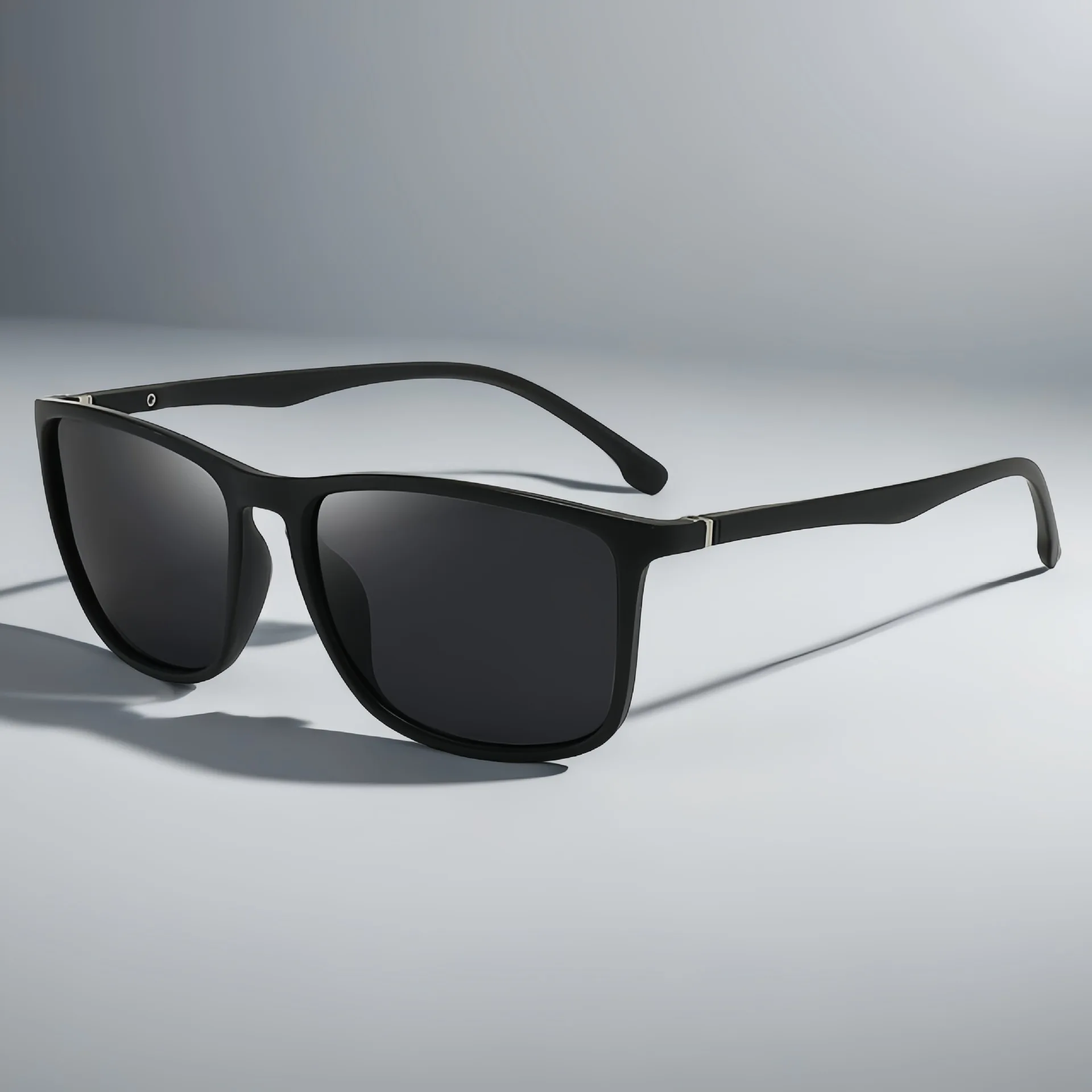 New Men's Fishing Glasses Fashion Polarized Sunglasses Elastic Painted Spring Foot Polarized Sunglasses 3234