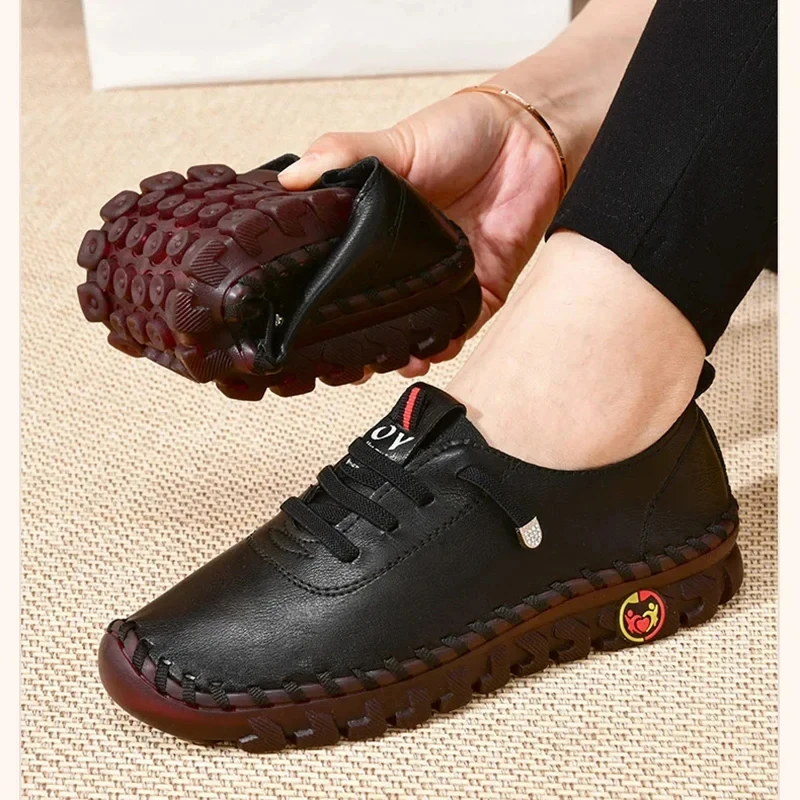 Women Sneakers Women Large Size 35-43 Yard PU Leather Sports Shoes Running Shoes Flat Bottom Elastic Straps