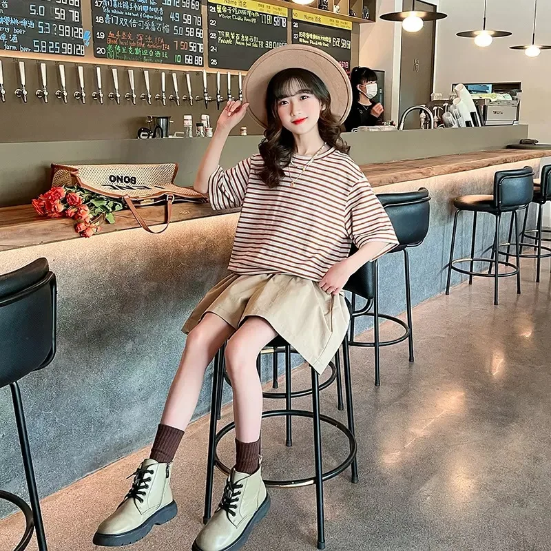 

Girls Suit Summer Clothes 2023 New Child Striped T-shirts+ Short Pants 2pcs Kids Outfits Teen Short Sleeve Sets
