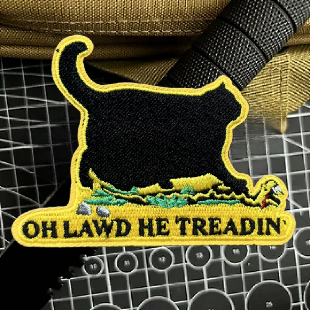 Oh Lawd He Treadin' Cat bestickter Moralabzeichen-Aufnäher, taktisches Armband, militärische Hakenschlaufe, Outdoor-Rucksack-Zubehör, Aufkleber