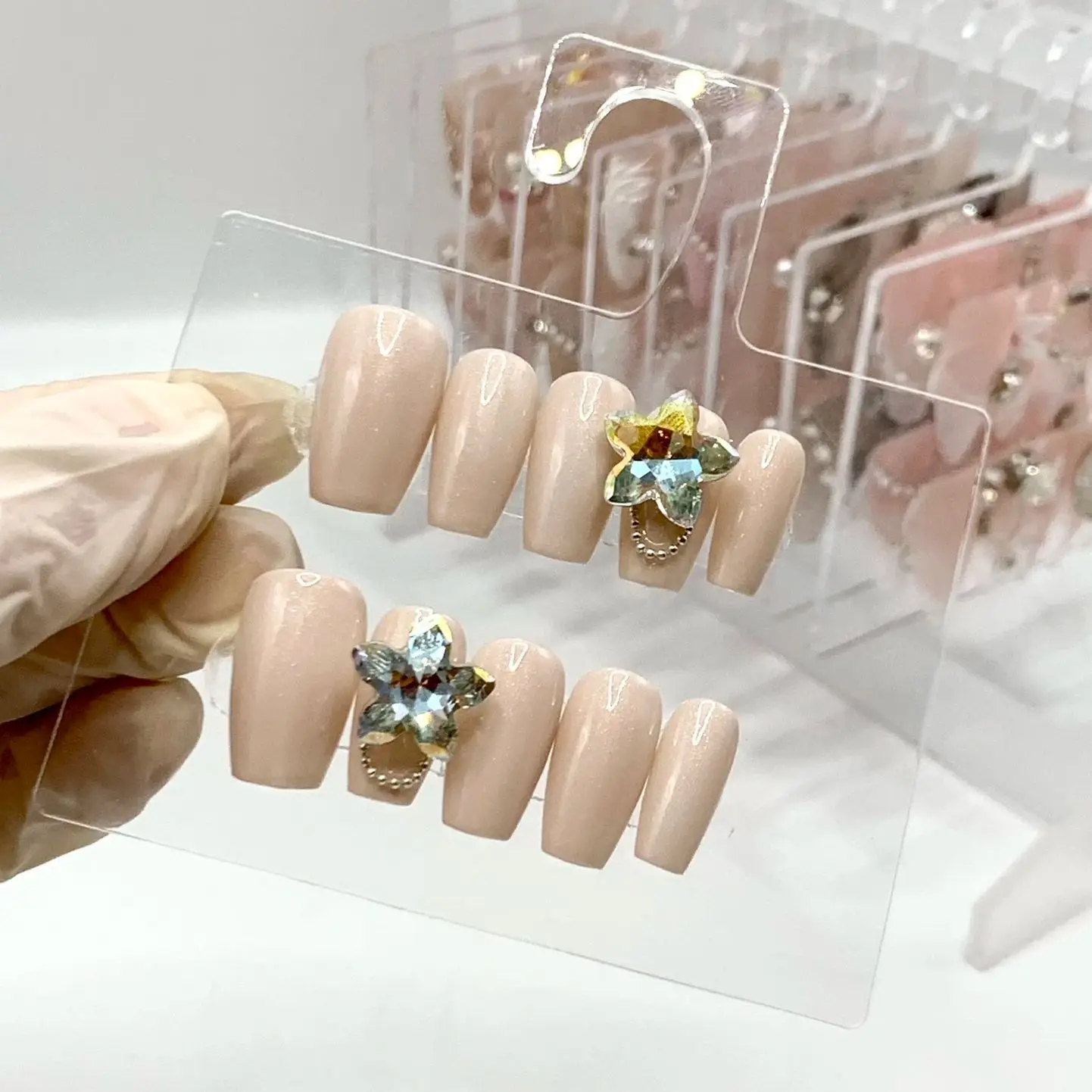 

Emmabeauty Пудинг в виде морской звезды роскошный отбеливающий Съемный Многоразовый пресс для ногтей ручной работы No.19593