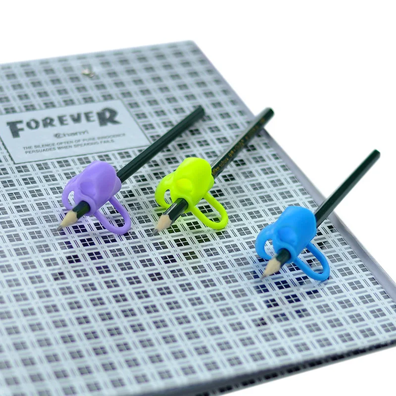 Pen Holder Pen And Brush Holder 1Pc Children Pencil Holder Correction Writing Hold Pen Grip Posture Tool Silicone writing posturecorrector Stationery 2530