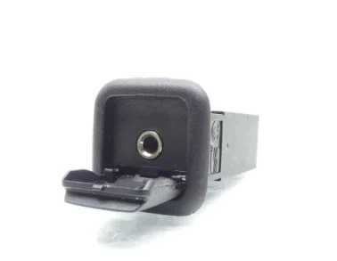 8j0035475 8j0 035 475 1개 보조 소켓 개조용 부품 A1 A3 A4 A5 A6 Tt R8 Rs5 Rs7 Q3 Q5 고품질