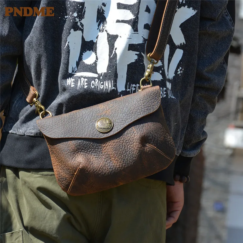 

PNDME retro fashion crazy horse cowhide men's brown diagonal bag daily outdoor mobile phone storage genuine leather clutch male