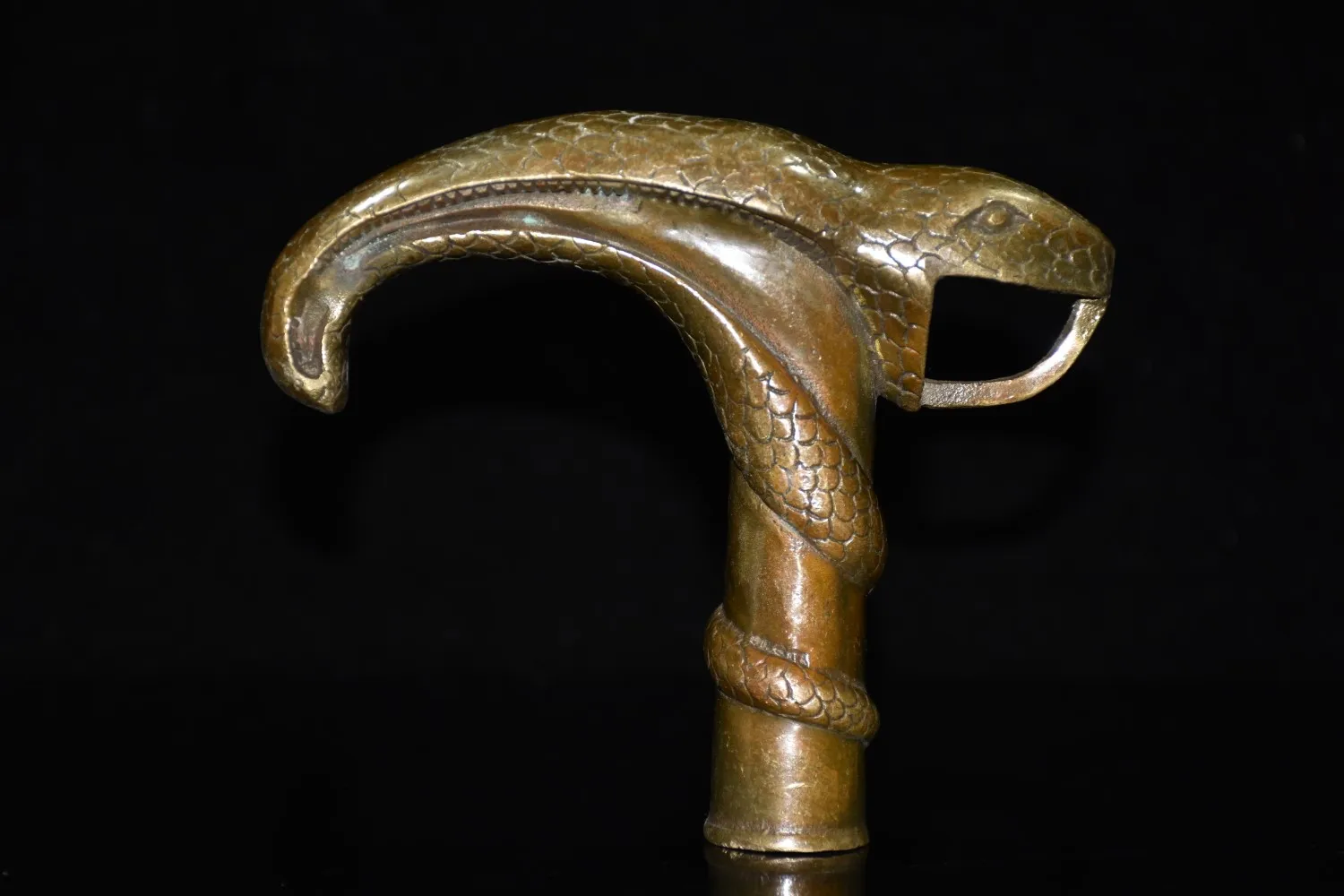 

Ранняя коллекция из чистой меди, голова змеи, украшения для головы, статуя, головка для ходьбы