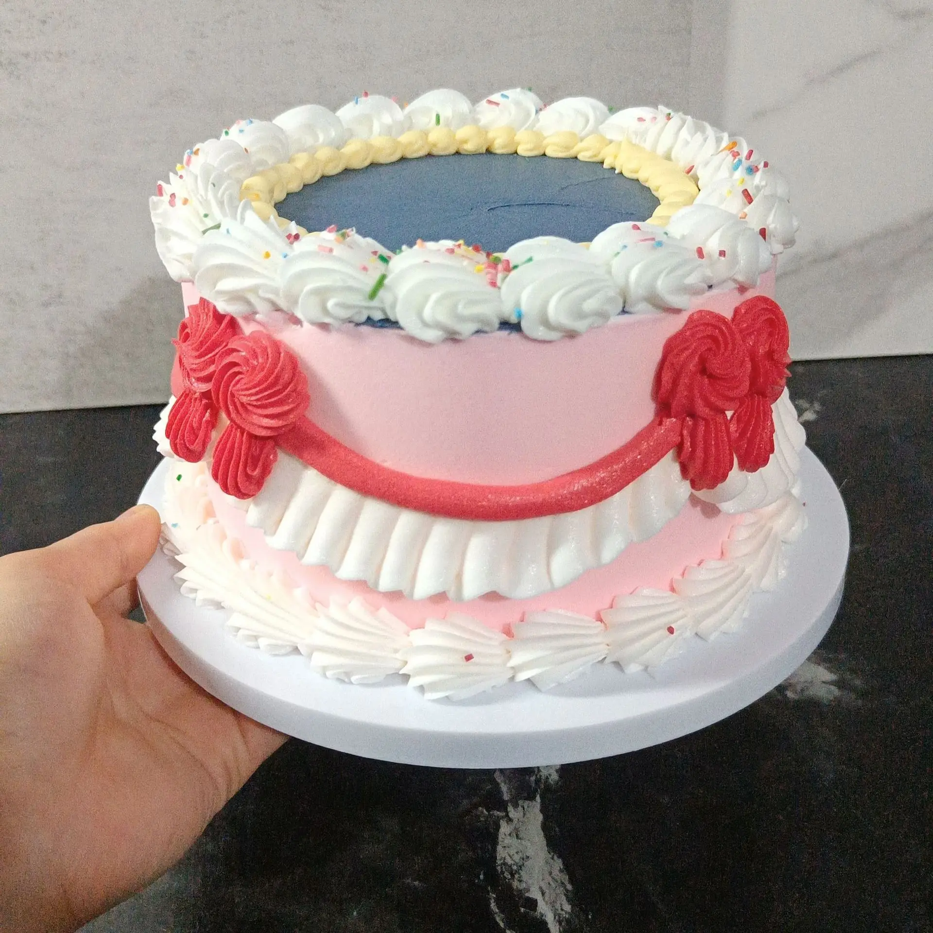 Food Model Food Photography Props Kitchen Food Toys Table Decoration Bread Food Model Fake Food Prank Toys Fake Cake Simulation Fruit Cake Model Fake Birthday Dessert Props Sweet Table Decoration Window Ornaments Home Decor