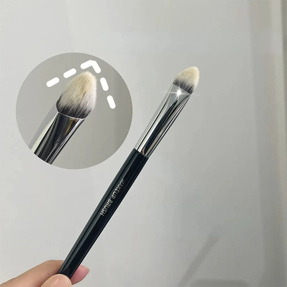 Contour Highlight Detail Brush Cosmetic Beauty Karsyngirl Foundation...