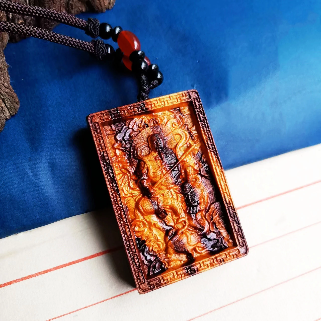 

Natural lightning strike peach wood pendant, pendant of Zhenwu emperor Dang devil Tianzun, Taoist magic weapon and handicraft Pe