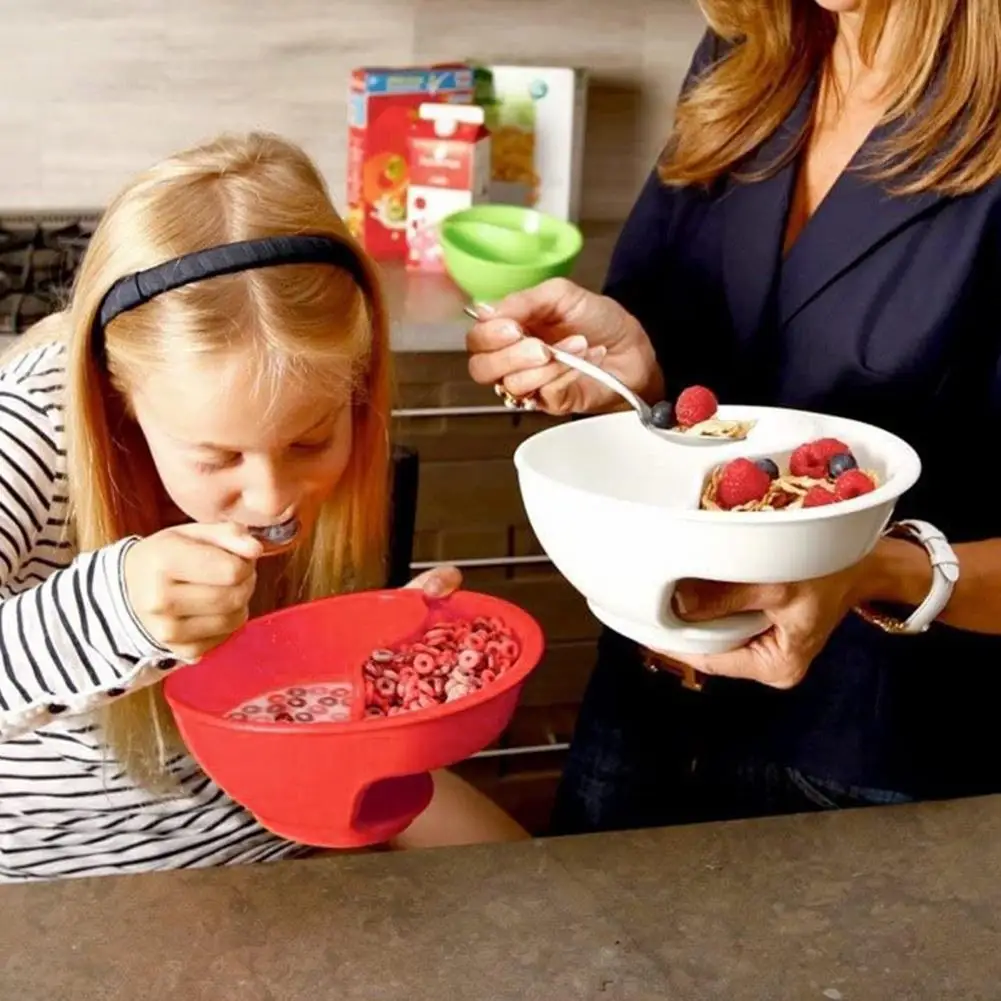 Divided Scoop Red Dish with Lid :: deep partitioned red plate