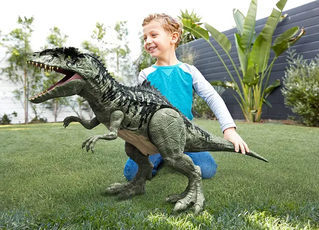 Jurassic World GWD68 Dominion Super Colossal Giganotosaurus Action Figure Extra Large Dinosaur Movable Joints Stomach-Release 5