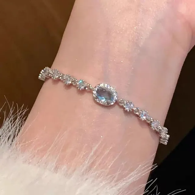 Bracelet en alliage de zinc, bracelet fleur en zircon étincelant, bracelet fait main en alliage pour usage quotidien, accessoire de mode pour soirée
