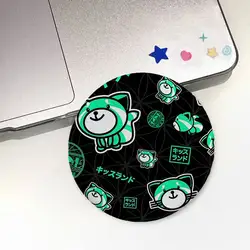 Exquisite Kiss Land Badge Brooch - Creative Pin for Clothes, Hats, and Backpacks (Z6)