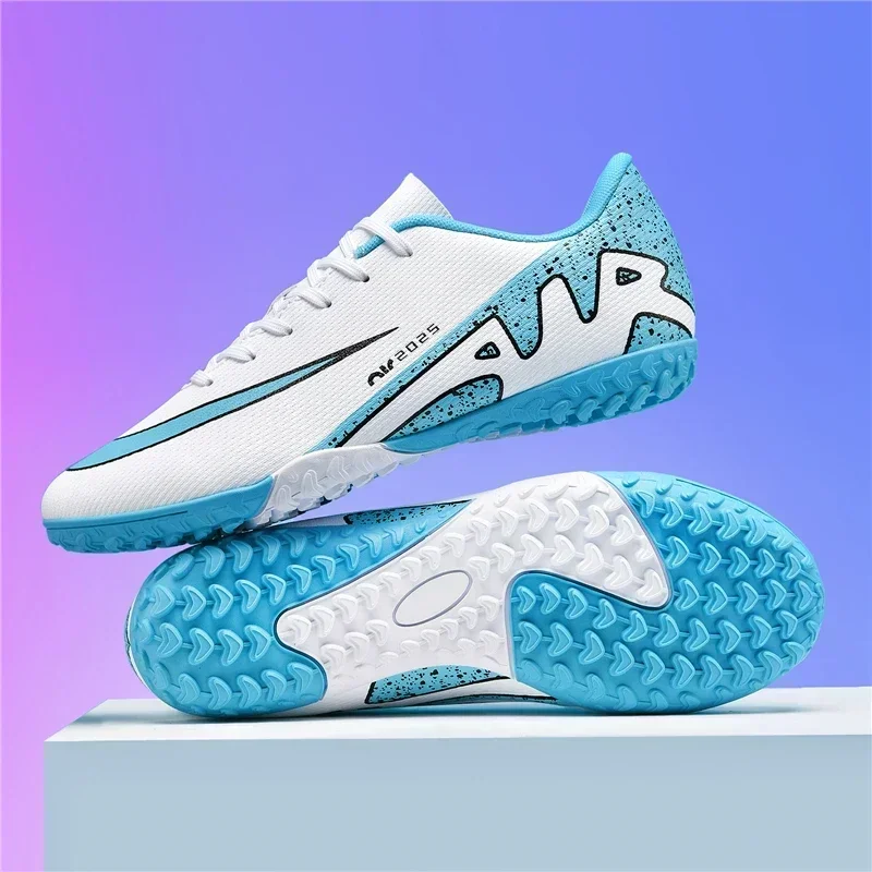 Soccer Shoes Grass Match Sneakers Ultralight Football Boots
