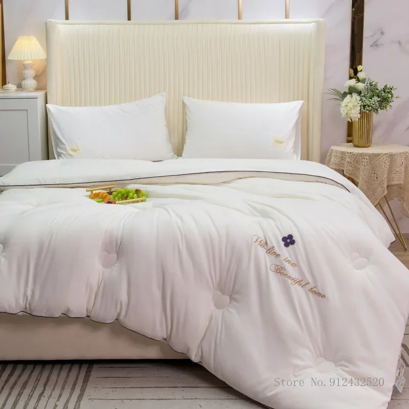 Quilt Core Cotton Quilt for Adults and Children, Soybean Fiber Quilt, Thickening Quilt, Cartoon Four Seasons, Winter, 1Pc