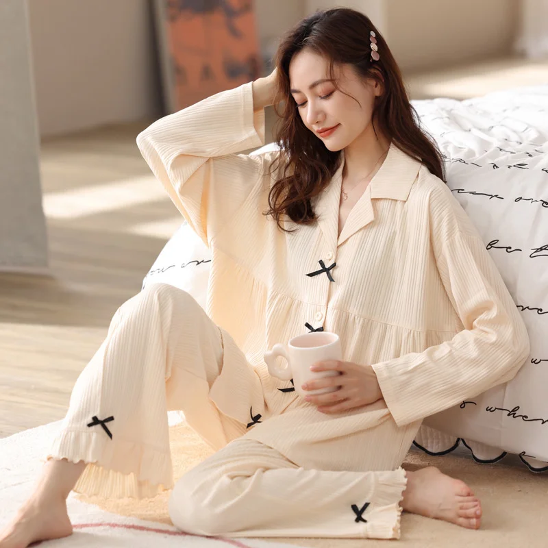 Pajamas women's cardigan Lapel long sleeved trousers sweet and lovely cartoon autumn and winter home clothes