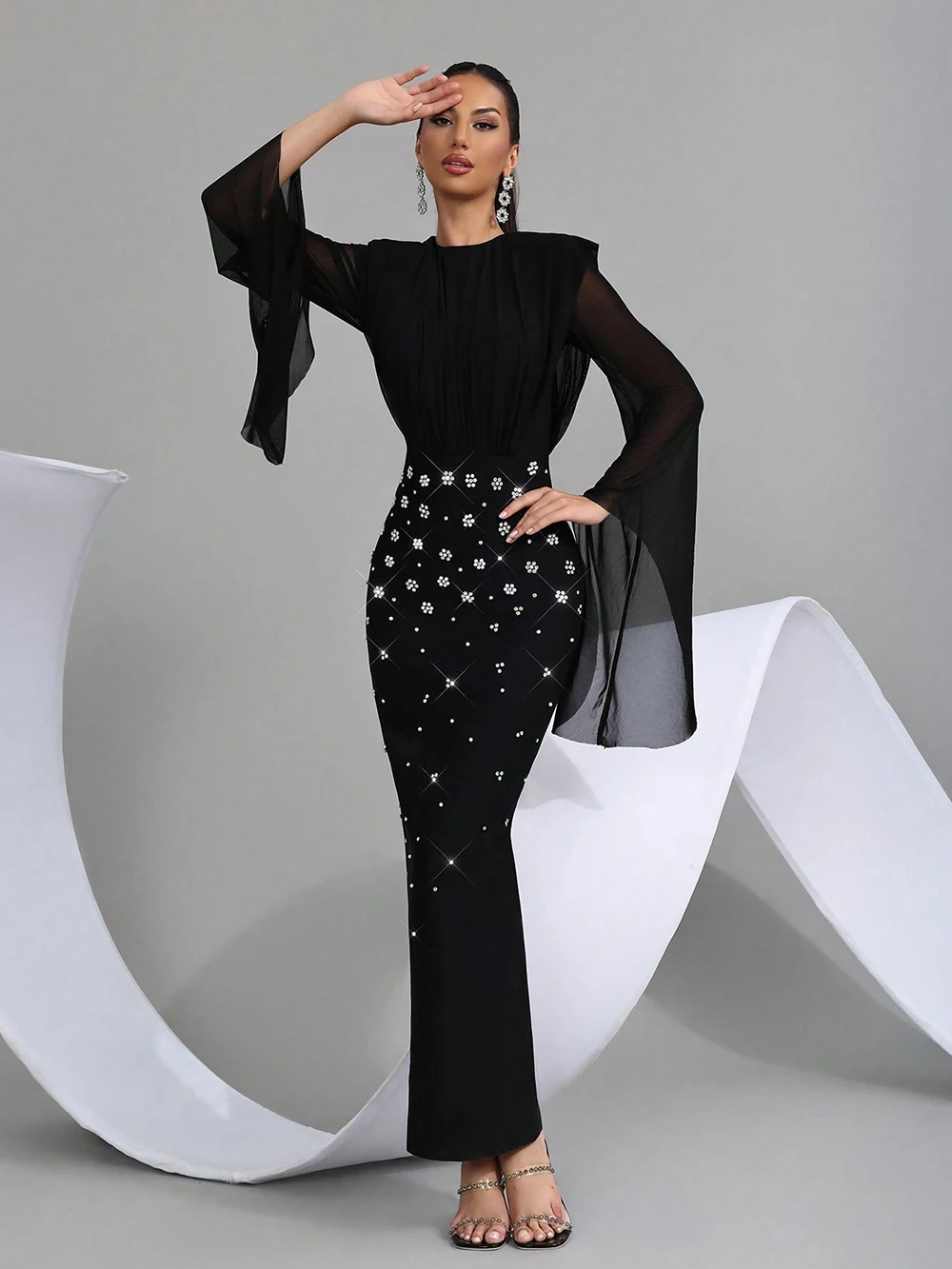 Maxi dress side profile with cape