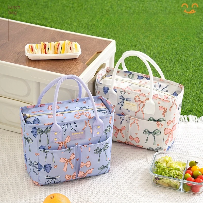 Chic Insulated Lunch Tote with Bow Design – Stylish, Waterproof Cooler Bag