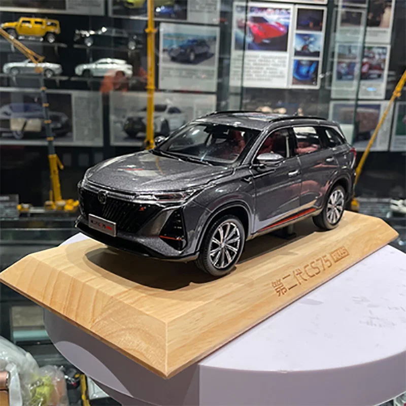 

1: 18 Domestic original factory UNI-V car model alloy simulation collection car model adult toys