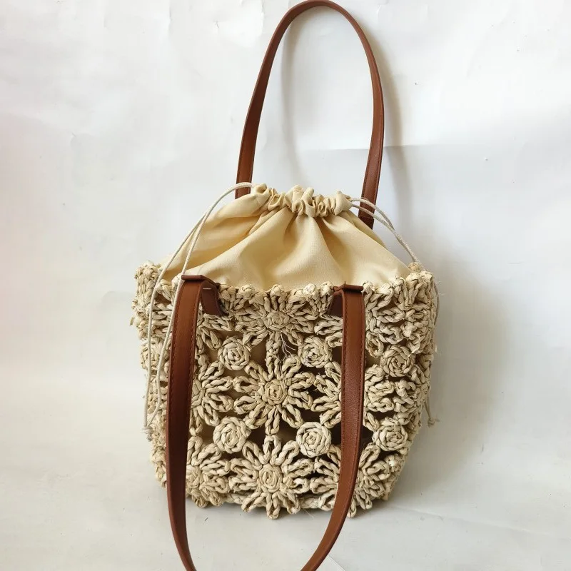 2023 Summer New Straw Bag Hand-Woven Bag Hollow Bucket Bag Corn Husk Sewn Handbag Leisure Holiday Beach Bag
