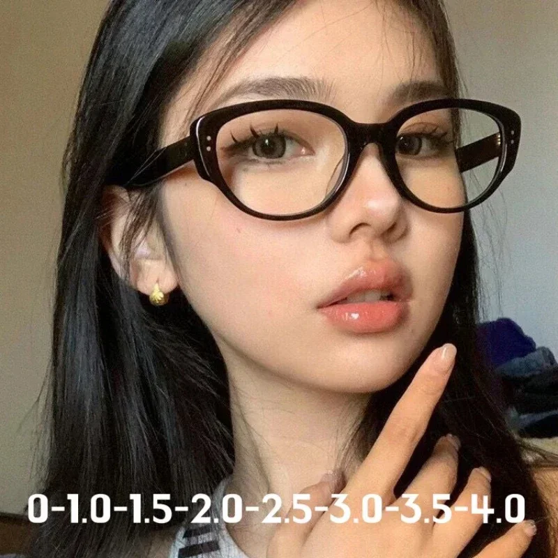 

Luxury Finished Myopia Glasses for Ladies Unisex Vintage Blue Light Blocking Eyewear Fashion Women's Near Sight Eyeglasses -4.0