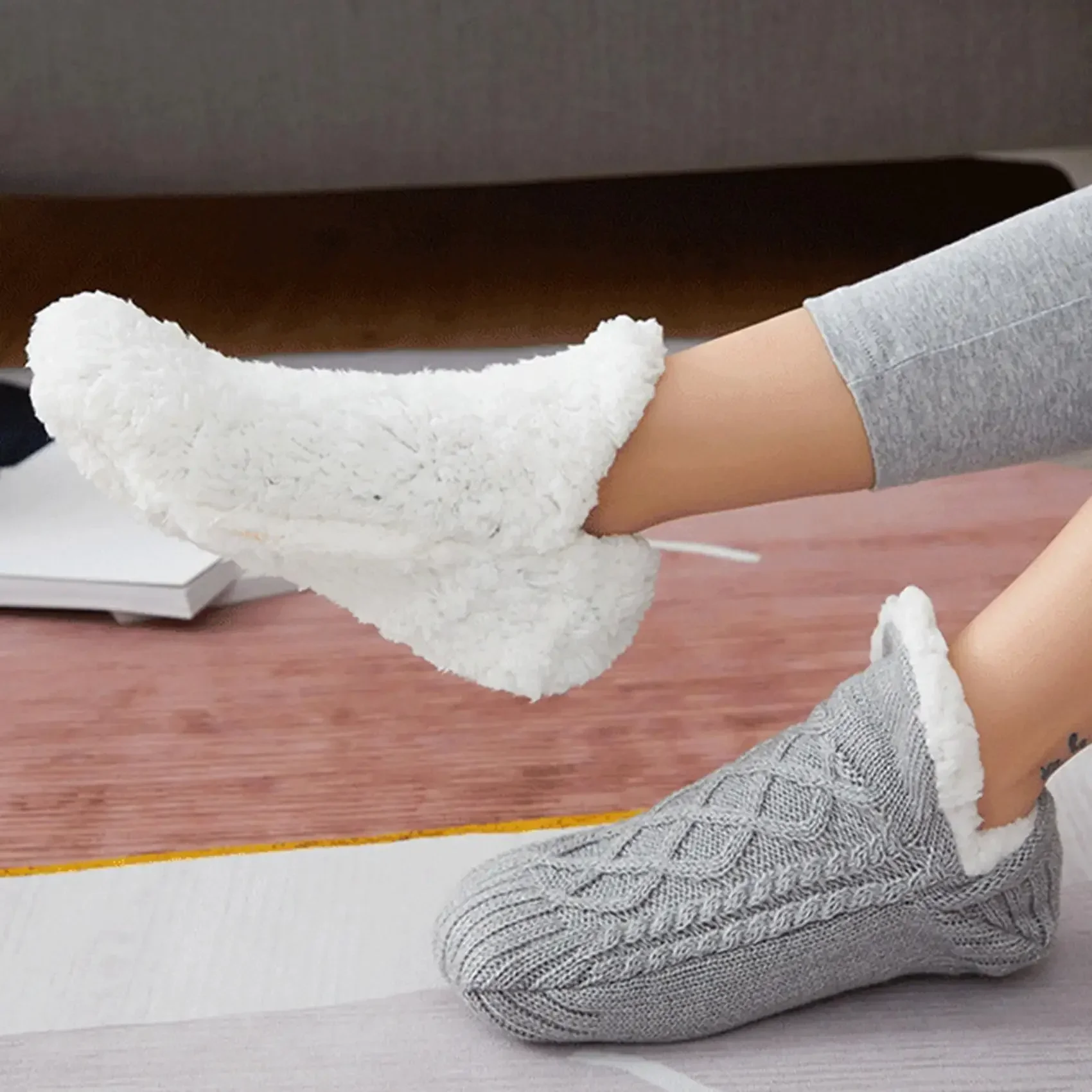 Description Picture 6 of itemWinter Indoor Home Socks for Women and Men Warm Velvet Thick Floor Socks Plush Soft Slippers Adults Bottom Glue Sock