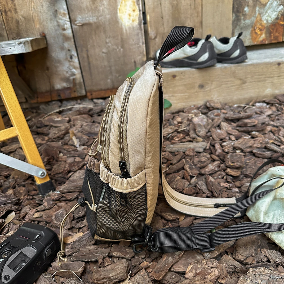 Multifunctional Chest Bag for Men, Cycling, Outdoor Sports and Leisure, Lightweight Small Shoulder Crossbody Bag, Women's Backpack, Small Bag for Mountain Climbing and Fitness