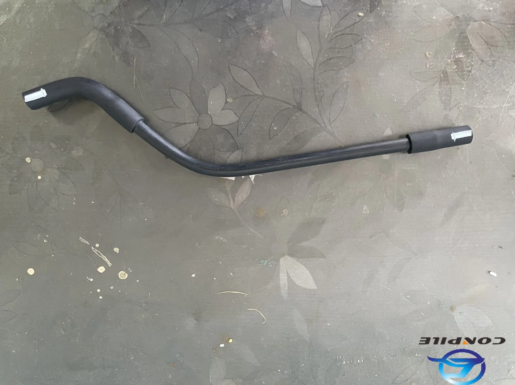 

PCV Crankcase Ventilation Hose Fits for 2007-2012 Dodge Jeep 3.7L 53032993AF