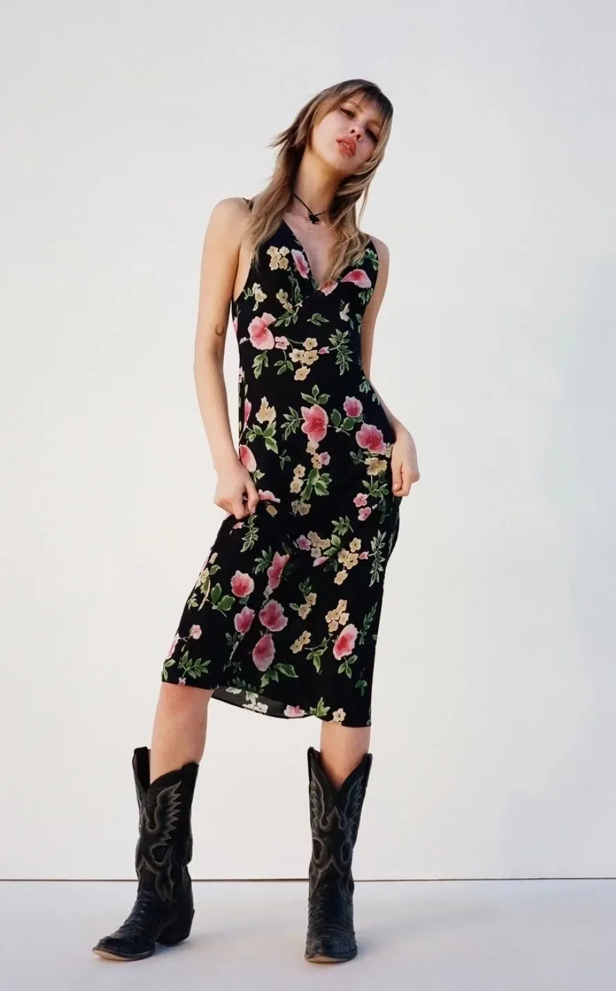 

2022 Summer Ladies Floral Printed Sleeveless Deep V-Neck Sexy Midi Dress