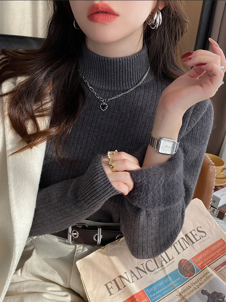 سترة نسائية بياقة مدورة شتاء 2025 ريترو مع بطانة م...